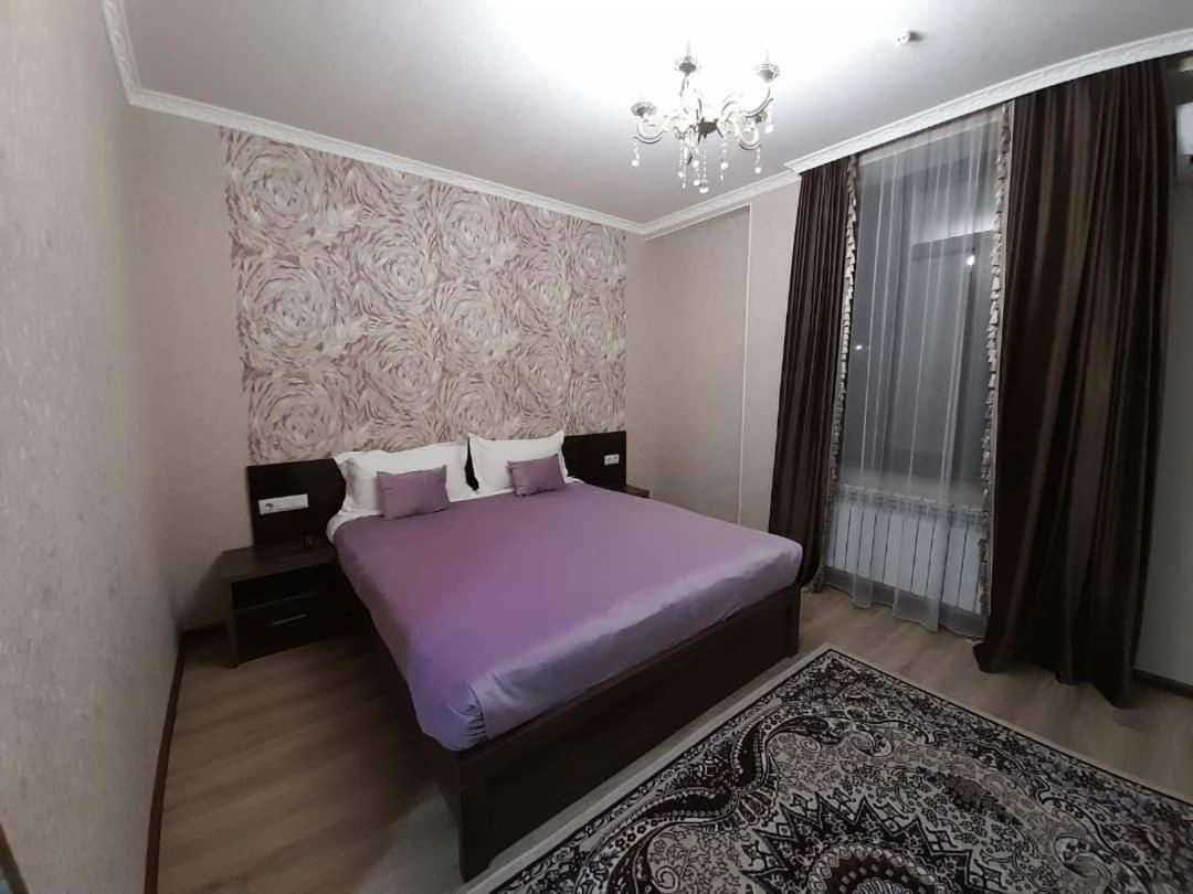 Nomad Hotel Bishkek Halal מראה חיצוני תמונה